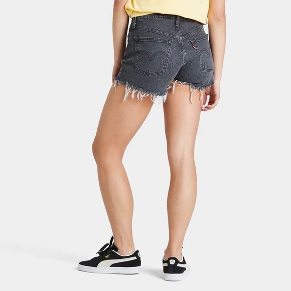 Levi’s 501 Black Denim Shorts - Picture 1 of 4